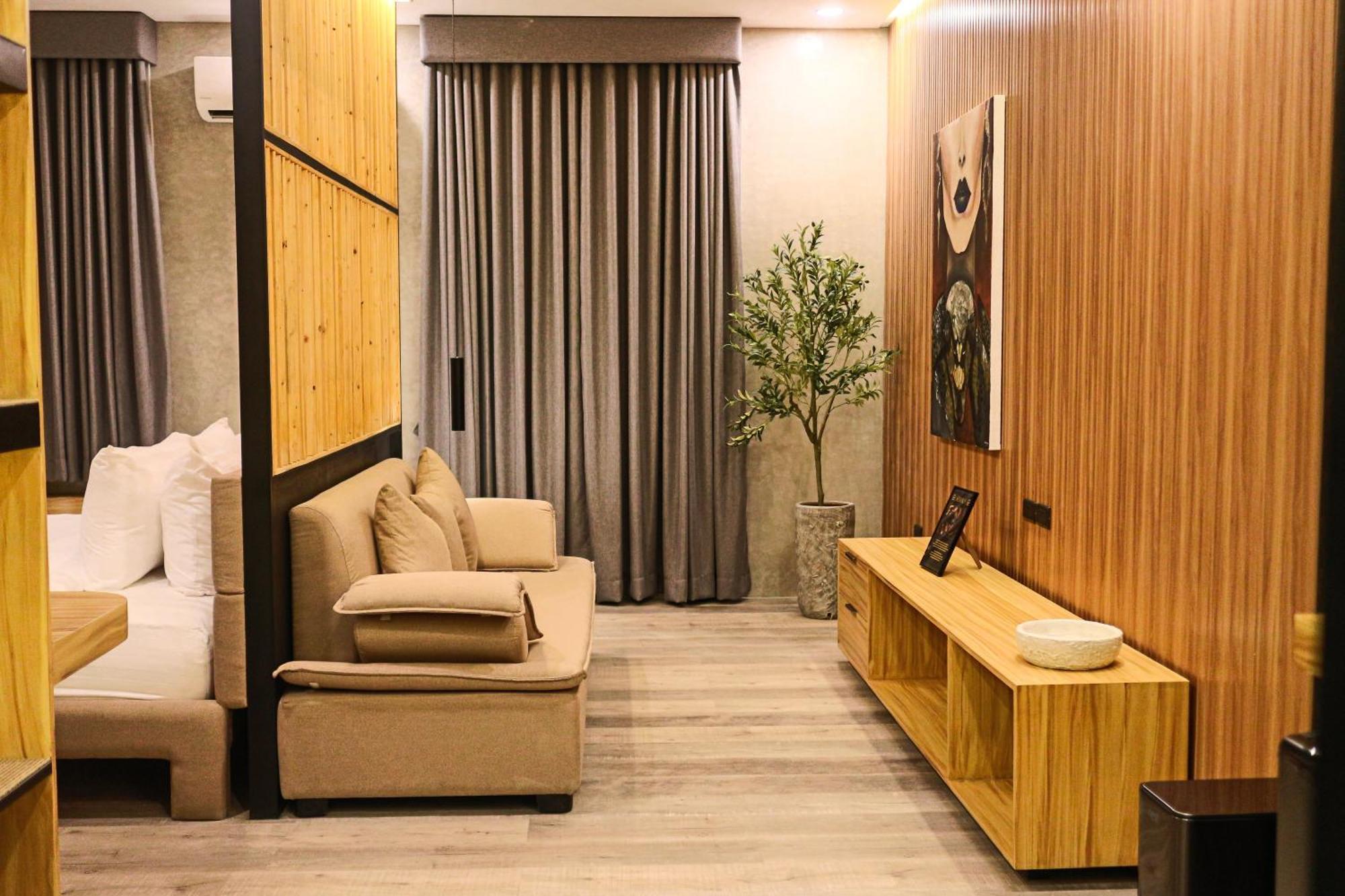 Azzurro Hotel Ángeles Extérieur photo