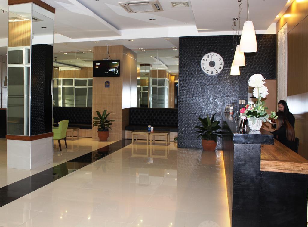 Azzurro Hotel Ángeles Extérieur photo